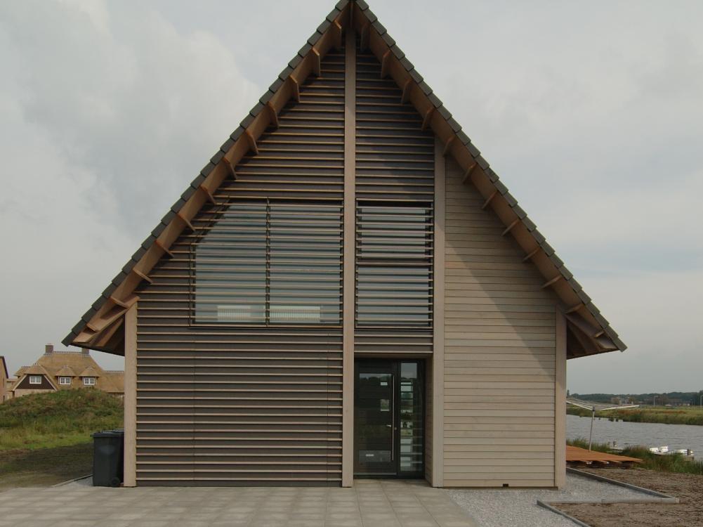 woonhuis; moderne architectuur in hout 